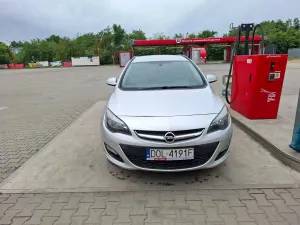 Opel Astra J 1.6 CDTI DPF ecoFLEX Start/Stop Edition 2015