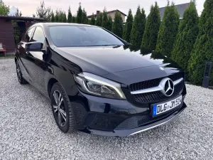 Mercedes-Benz A W176 180 7G-DCT AMG Line 2016