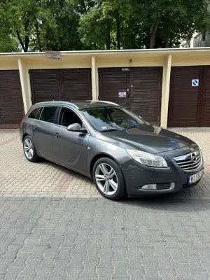 Opel Insignia A 2.0 CDTI Automatik 2011