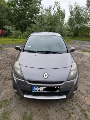 Renault Clio III 1.2 16V Expression 2012