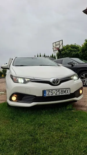 Toyota Auris II 1.6 Premium 2017