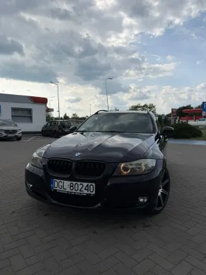 BMW 3 Series E90/E91/E92/E93 320i 2008