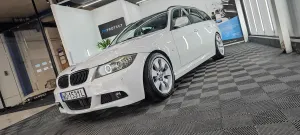 BMW 3 Series E90/E91/E92/E93 318d DPF Edition Sport 2010