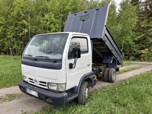 Nissan Cabstar 2006