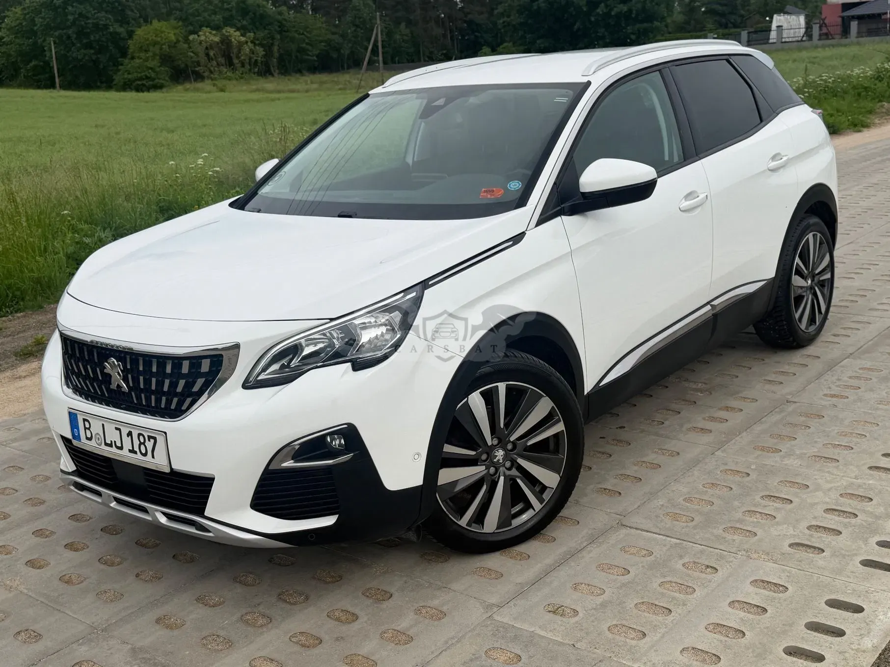 Peugeot 3008 II BlueHDi 120 Stop & Start Allure 2016