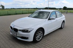 BMW 3 Series F30/F31 318d 2013
