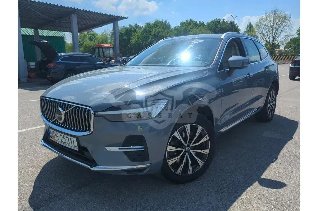Volvo XC60 II B4 D AWD Plus Bright 2022
