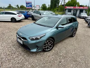 Kia Ceed III 1.5 T-GDI L Business Line 2022