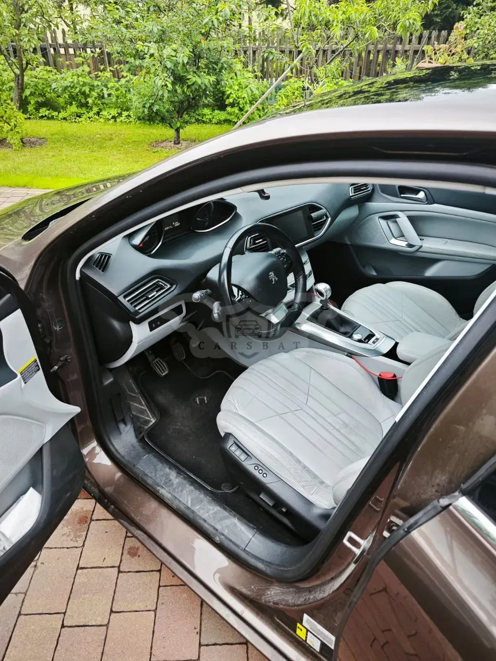 Peugeot 308 T9 1.6 e-HDi Allure S&S 2014