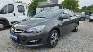 Opel Astra J 1.4 Turbo ecoFLEX Start/Stop Exklusiv 2015