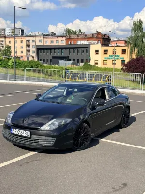 Renault Laguna III 2.0 DCi Dynamique 4WS 2009