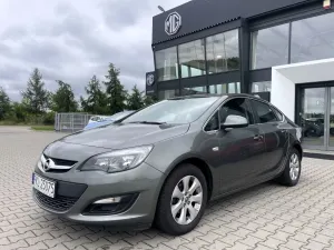Opel Astra J 1.4 T Enjoy EU6 2017