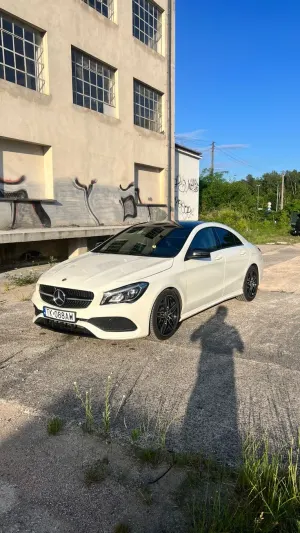 Mercedes-Benz CLA I 200 7G-DCT AMG Line 2017