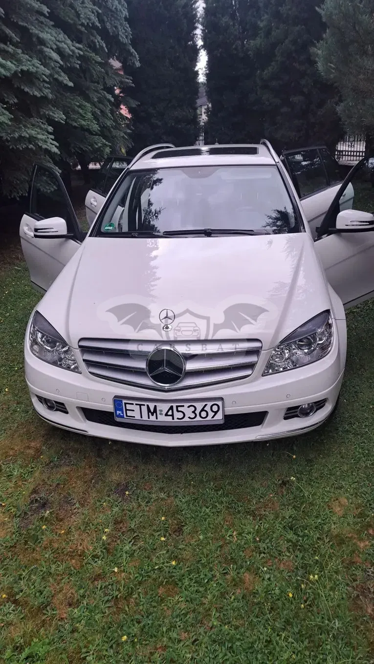 Mercedes-Benz C W204 180 BlueEFFICIENCY 7G-TRONIC Avantgarde 2010
