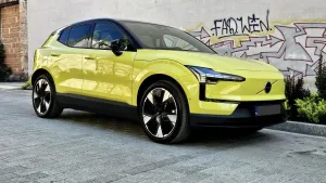 Volvo EX30 69kWh Twin Motor Ultra 2025