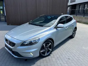 Volvo V40 II D4 Drive-E R-Design Summum 2015
