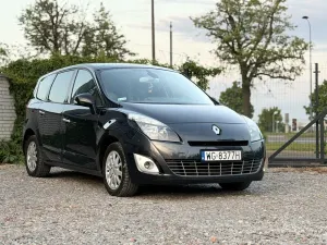 Renault Scenic IV 1.5 dCi Tech Run EDC 2011