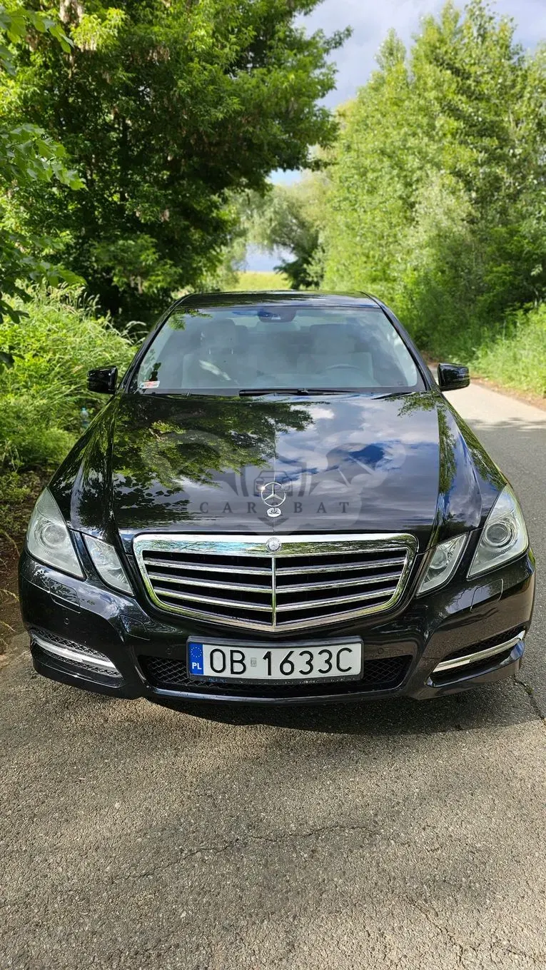 Mercedes-Benz E W212/W207 220 CDI BlueEff Avantgarde 2012