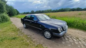 Mercedes-Benz E W210 (1995-2002) 220 D Elegance 1997