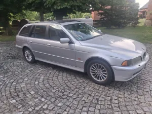 BMW 5 Series E39 525i 2000