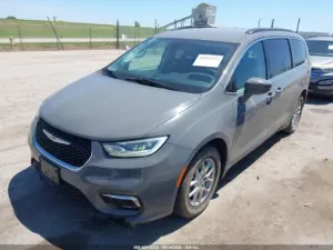 Chrysler Pacifica 2022