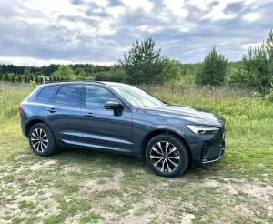 Volvo XC60 II B4 B Plus Dark 2024