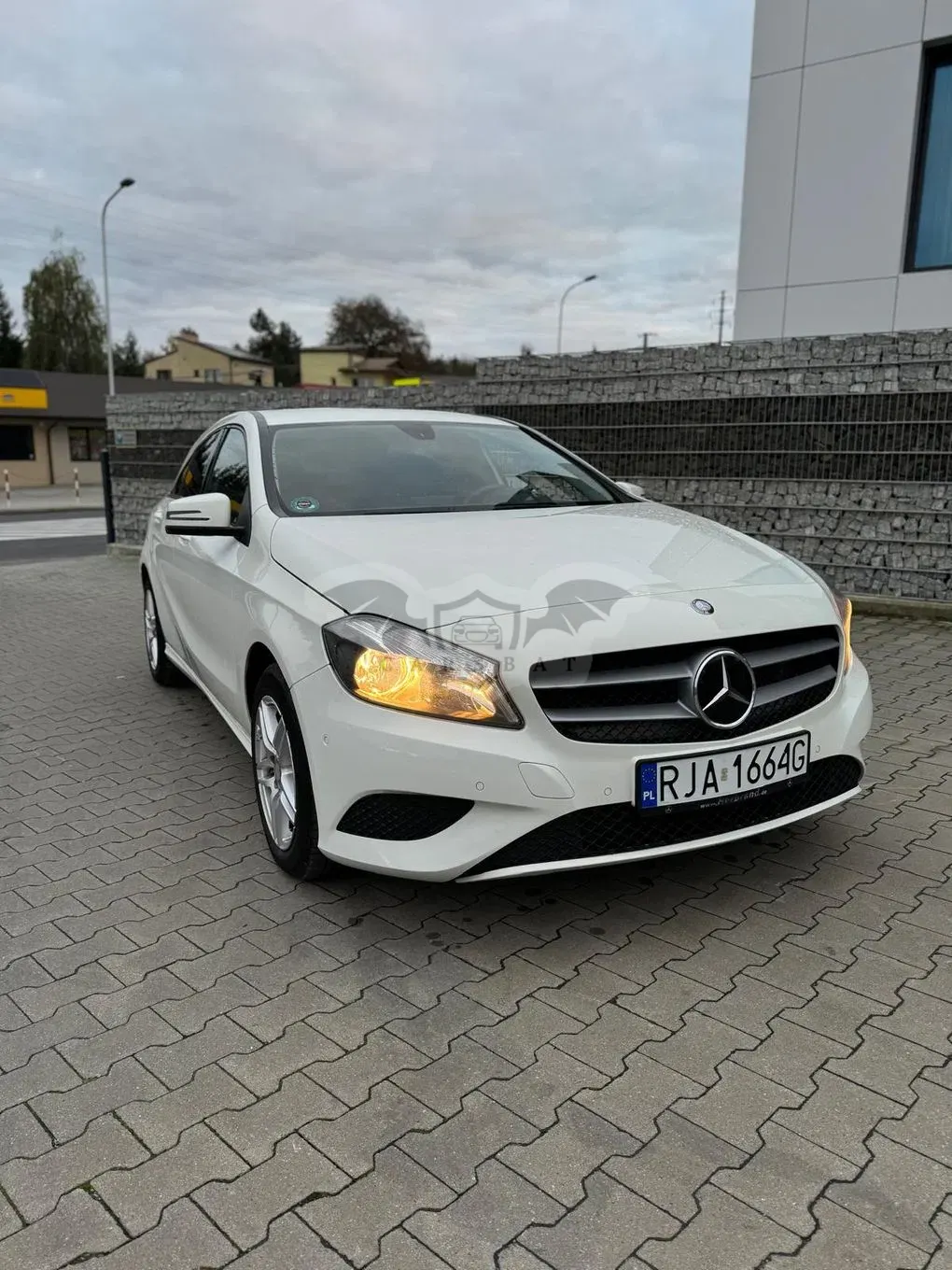 Mercedes-Benz A W176 180 d 7G-DCT 2014