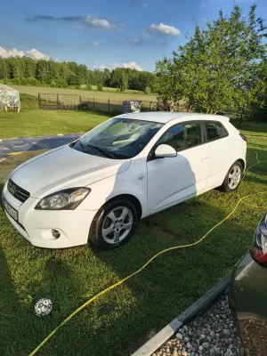Kia Ceed I 1.6 L 2009