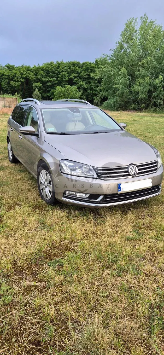 Volkswagen Passat B7 2.0 TDI 4Mot Highline DSG 2012