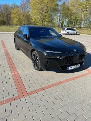 BMW 7 Series G70 740d xDrive mHEV M Sport sport 2024