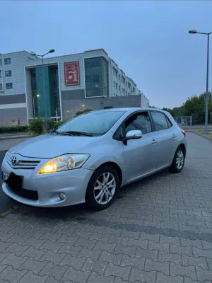 Toyota Auris I 1.4 D-4D Life 2012
