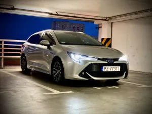 Toyota Corolla Seria E21 2.0 Hybrid Comfort 2019
