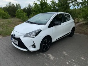 Toyota Yaris III Hybrid 100 Premium EU6 2018