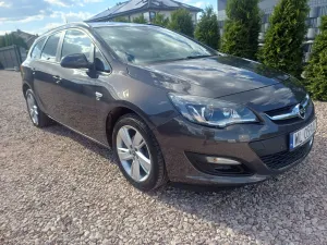 Opel Astra J 1.4 Turbo ecoFLEX Start/Stop Color Edition 2012