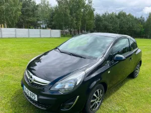 Opel Corsa D 1.4 16V Edition 2013