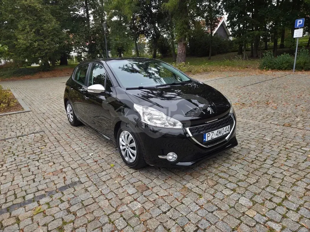 Peugeot 208 I 1.6 e-HDi Allure STT 2014