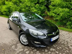 Opel Astra J 1.4 Turbo Cosmo 2014