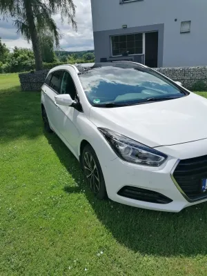 Hyundai i40 Kombi 1.7 CRDi DCT Premium 2015