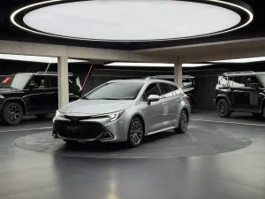 Toyota Corolla Seria E21 2.0 Hybrid Style 2023