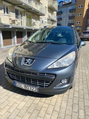 Peugeot 207 1.4 16V Trendy 2012