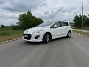Peugeot 308 T7 1.6 e-HDi Style STT 2013