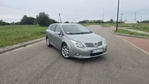 Toyota Avensis III 2010