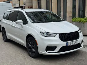 Chrysler Pacifica 2021