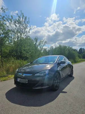 Opel Astra J 1.6 T SIDI Sport S&S 2014