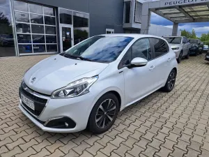 Peugeot 208 I 1.2 PureTech GPF Signature S&S EAT6 2019