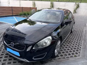 Volvo S60 II D3 2010