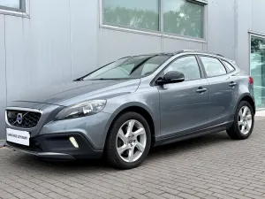 Volvo V40 II 2015