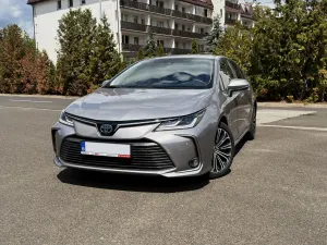 Toyota Corolla Seria E21 1.8 Hybrid Team Deutschland 2020