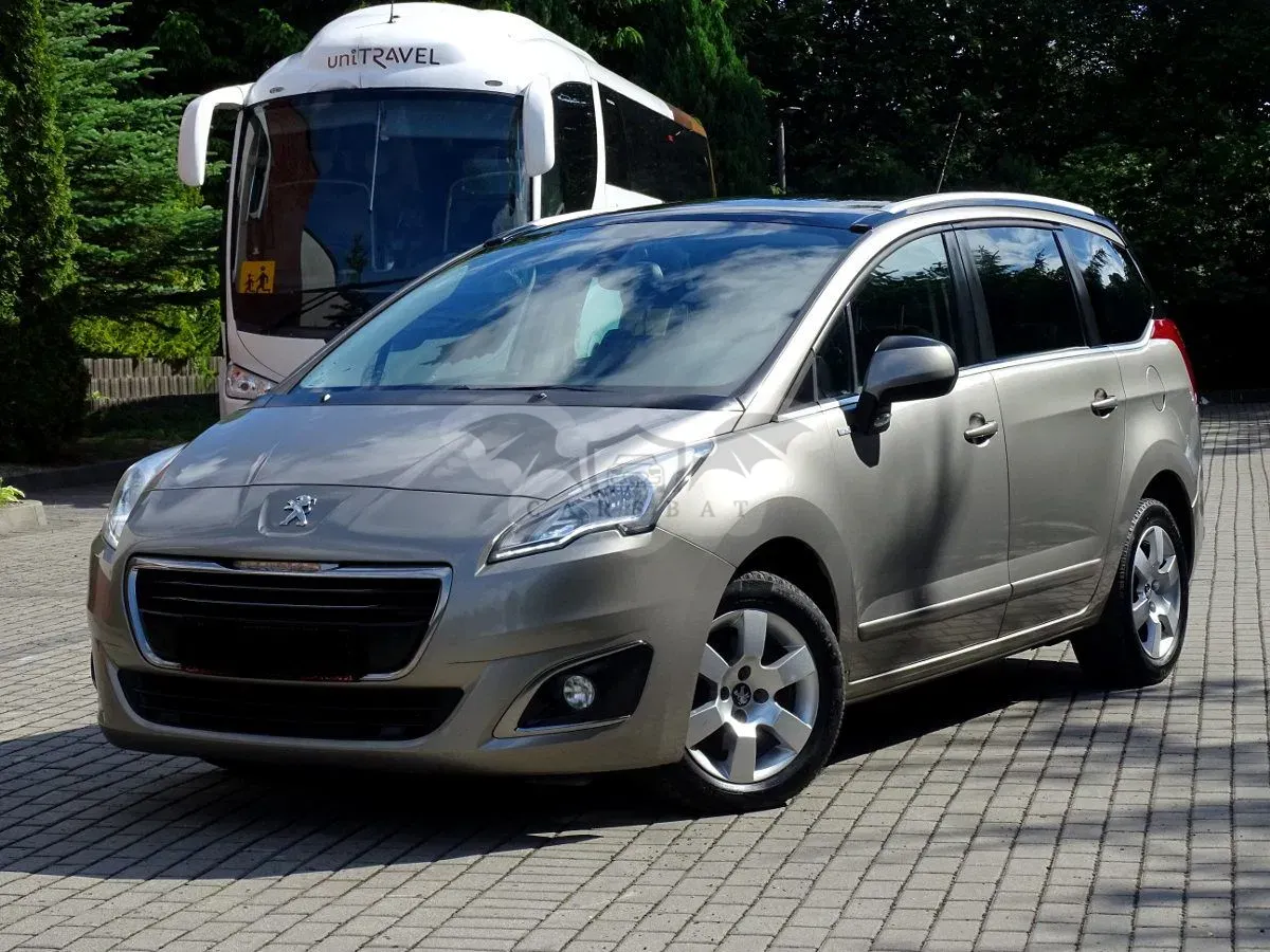 Peugeot 5008 I 2.0 HDi Family 7os 2015