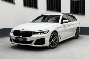 BMW 5 Series G30/G31 520d xDrive mHEV M Sport sport 2020